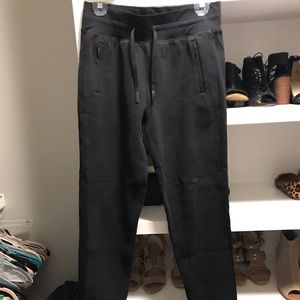 Lululemon Women’s Warm Down Jogger 28”